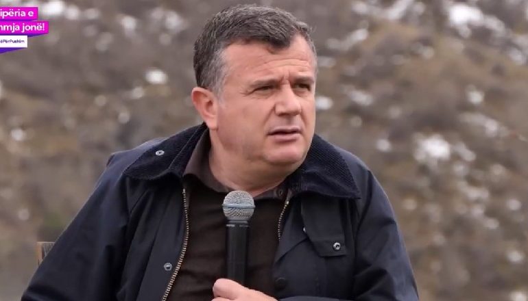 TAKIM ME BANORËT NË LABINOT MAL/ Balla: 3.4 milionë lekë për rikonstruktimin e rrugës! Berisha dhe Meta…