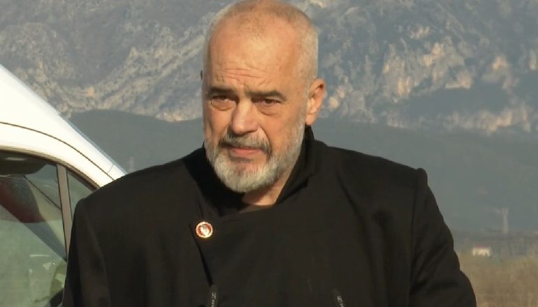 “GJENDEMI NË NJË POZICION FANTASTIK”/ Rama: Jemi gati që të vaksinojmë që nesër të gjithë mjekët e Kosovës