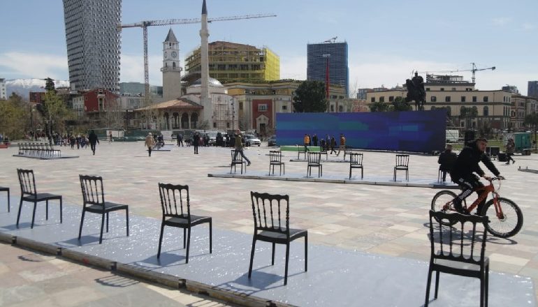 PAMJET E FUNDIT/ PS hap zyrtarisht fushatën, 153 kandidatë për deputetë në distancë për të respektuar masat anti COVID