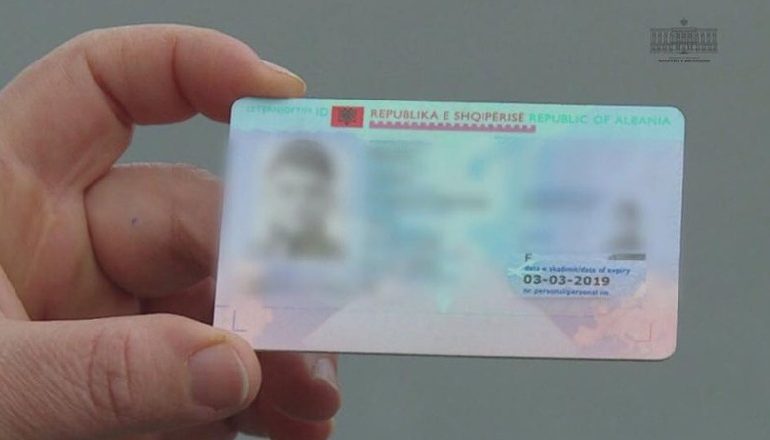 ZGJEDHJET E 25 PRILLIT/ Shtyhet deri më 30 prill afati i vlefshmërisë së kartave të identitetit