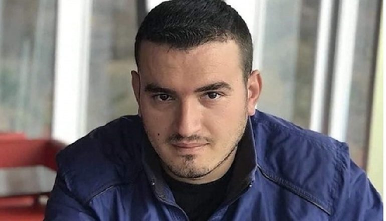 NDËRROI JETË DUKE SHPËTUAR TË TJERËT/ Arjan Sala shpallet “Dëshmor i Atdheut”, dokumenti firmoset nga ministri Peleshi