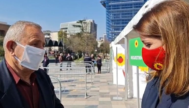VAKSINIMI MASIV/ Manastirliu takohet me të moshuarit: Ky është një hap përpara…