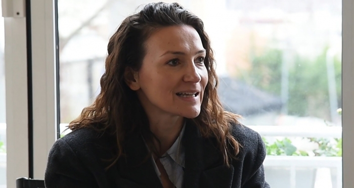 “MBURREM TEK MIQTË E HUAJ…”/ Këngëtarja Marsela Çibukaj mbështet PS: Sot jam krenare për…