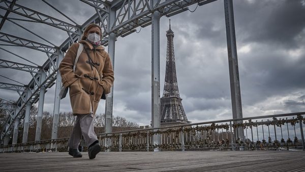 PANDEMIA/ Rikthehet izolimi në Francë dhe Poloni për të shmangur “valën e tretë”