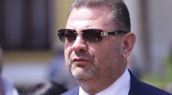 ZGJEDHJET E 25 PRILLIT/ KQZ miraton kandidimin e Tom Doshit për deputet