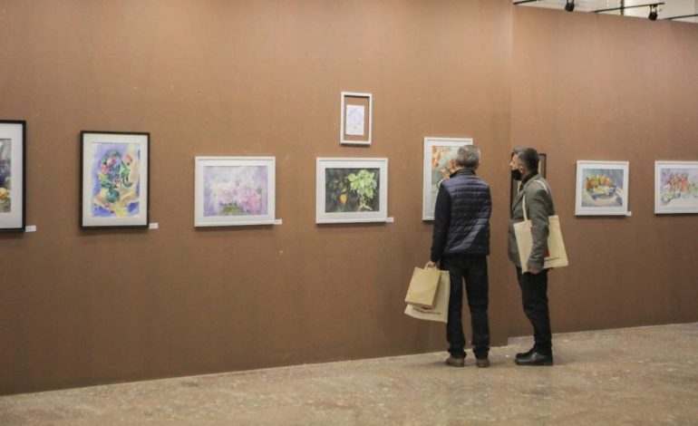 HAPET BIENALJA E 4-T NDËRKOMBËTARE E AKUARELIT/ 310 artistë nga 58 shtete ekspozojnë pikturat në Tiranë