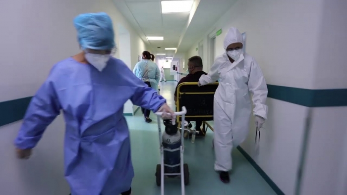 APELI/ Mjekët: Mos hezitoni të shtroheni në spital, pacientët përkeqësohen kur refuzojnë…