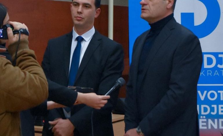 ZGJEDHJET E 25 PRILLIT/ Astrit Patozi fushatë në Elbasan: Ata që përdhosën ditën e verës nuk janë… zgjidhja
