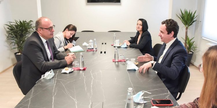 NJOFTIMI/ Kurti takon ambasadorin e Turqisë, temë diskutimi ambasada në Izrael
