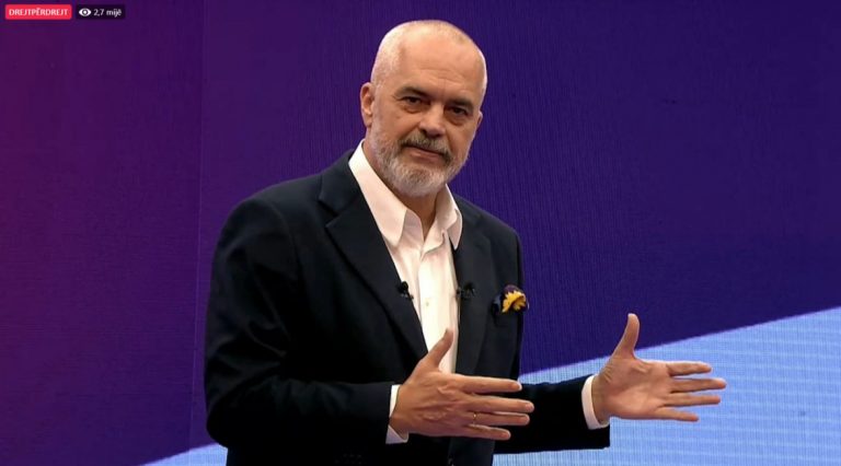 PREZANTIMI I PROGRAMIT PËR UJIN DHE ENERGJINË/ Rama: Të gjithë i kujtoni radhët me klithma e sharje, sot bëhet gjithçka me telefon