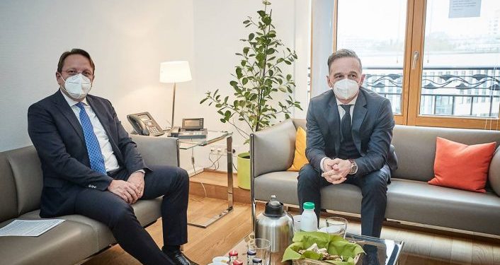 PRANIMI I SHQIPËRISË NË BE/ Zbardhet biseda e Varhelyit me ministrin e Jashtëm gjerman