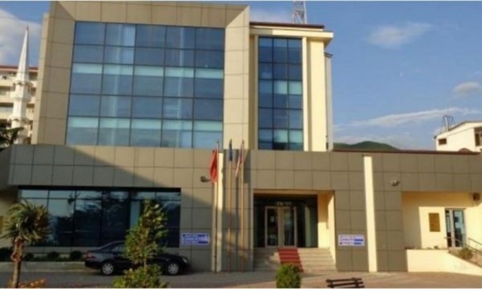 MBYLLET PROKURORIA E POGRADECIT/ Preken nga Covid-19 drejtuesja dhe dy punonjës