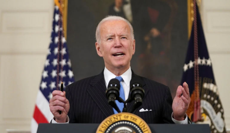 BIDEN NËNSHKRUAN URDHËRIN EKZEKUTIV/ Synohet zgjerimi i qasjes së votimit në SHBA