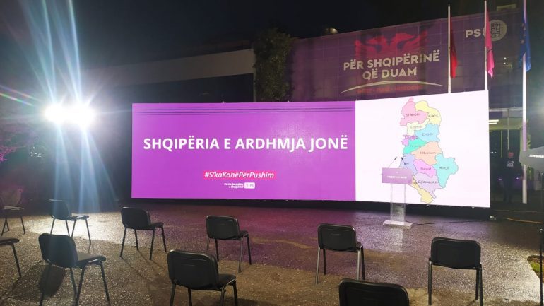 FOTOLAJM/ Zbulohet slogani i fushatës elektorale të PS: Shqipëria e ardhmja jonë!