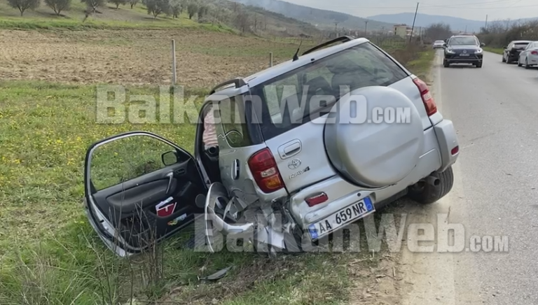 AKSIDENT I RËNDË/ Makina me targa greke përplaset me fuoristradën, një i plagosur në Fier