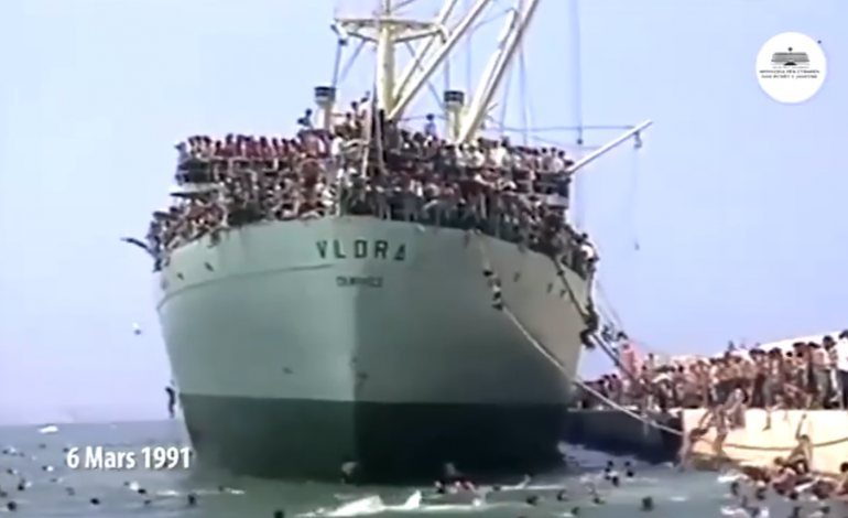 “PAMJET QË TRONDITËN BOTËN…”/ Xhaçka nxjerr VIDEON dhe DËSHMITË për të kujtuar eksodin e shqiptarëve drejt Italisë