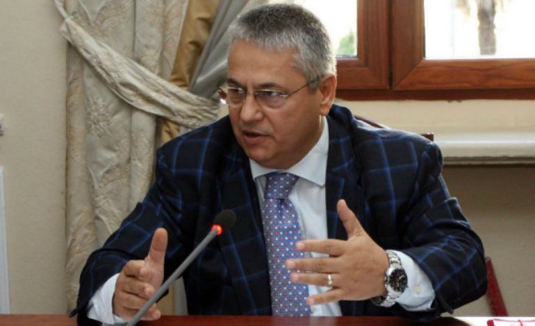 “U PREHSH NË PAQE MIK”/ Manastirliu për vdekjen e Finos: Do më mungojnë bisedat e gjata dhe këshillat e mençura