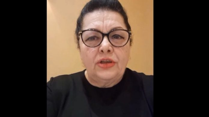 “NUK U NGOPA ASNJËHERË NË SPIATL”/ Mjekja e ‘Shefqet Ndroqit’ reagon për akuzat e ish-pacientit: Gënjeshtër…
