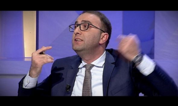 25 PRILLI/ Bardhi entuziast: Sot vendosëm që Rama të shkojë në shtëpi, kohës së tij i erdhi fundi