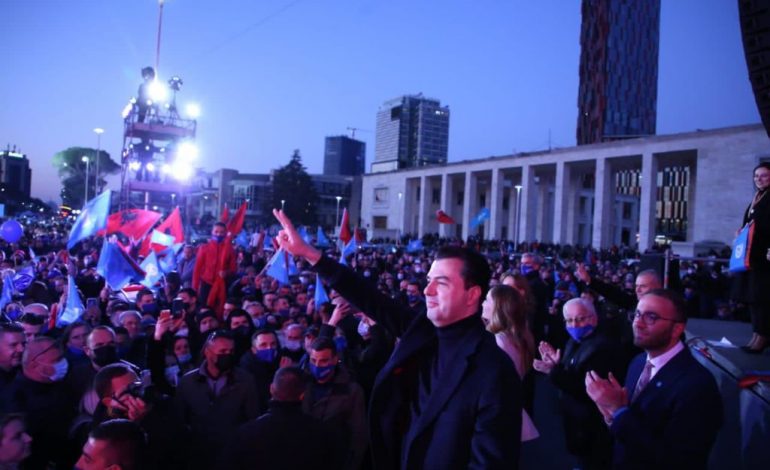 HAPJA E FUSHATËS/ Çudit Basha, ASNJË fjalë për PANDEMINË dhe RINDËRTIMIN në fjalimin e tij