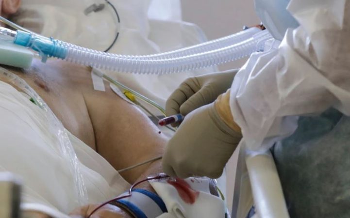 KORONAVIRUSI/ Ja 4 sëmundjet kronike, që shkaktojnë nevojën e shtrimeve në spital për Covid-19