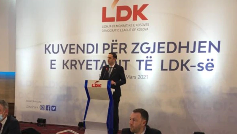 NJË MUAJ PAS ZGJEDHJEVE PARLAMENTARE/ Lumir Abdixhiku zgjidhet kryetar i Lidhjes Demokratike të Kosovës