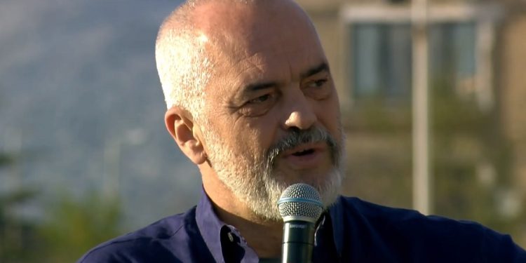 IRONIA ME OPOZITËN/ Rama: Luli si Gjino, sa për të krijuar idenë se kemi “dhëndër” të marrim “nusen” për Metën, Berishën dhe Monikën