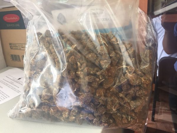 KISHTE PËRSHTATUR LOKALIN PËR PËRDORIM DROGE/ Arrestohet 36-vjeçari në Fier, sekuestrohen… (EMRI)