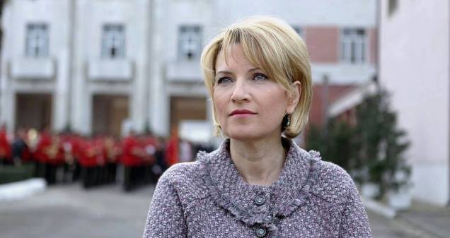 LISTAT E PS/ Reagon Mimi Kodheli: Pas 2 dekadash në politikë mbrëmë kam…
