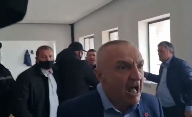 VEPRIMET E ILIR METËS/ Psikologia: Ka kriza të forta ankthi, gjendja e tij po përkeqësohet
