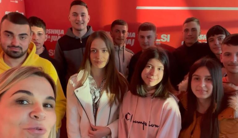 ÇUDIT Kryemadhi, i premton të rinjve: Do ta thyejmë në mes Lushnjen, radhën e ka Dibra