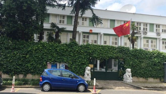 VAKSINAT KINEZE KUNDËR COVID-19/ Reagimi i Ambasadës kineze: Qeveria shqiptare të bisedojë direkt me kompanitë tona për vaksinat