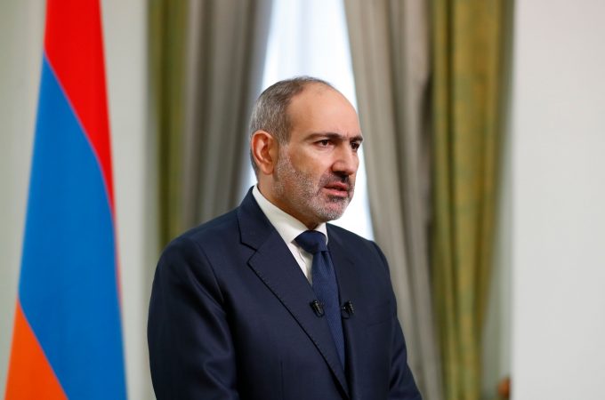 KRIZA PREJ LUFTËS ME AZERBAJXHANIN/ Kryeministri i Armenisë shpall zgjedhjet e parakohshme në qershor