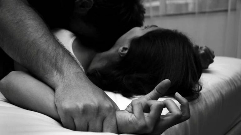 ABUZOI SEKSUALISHT ME GRUAN ME PROBLEME MENDORE/ Lihet në burg 20-vjeçari në Korçë