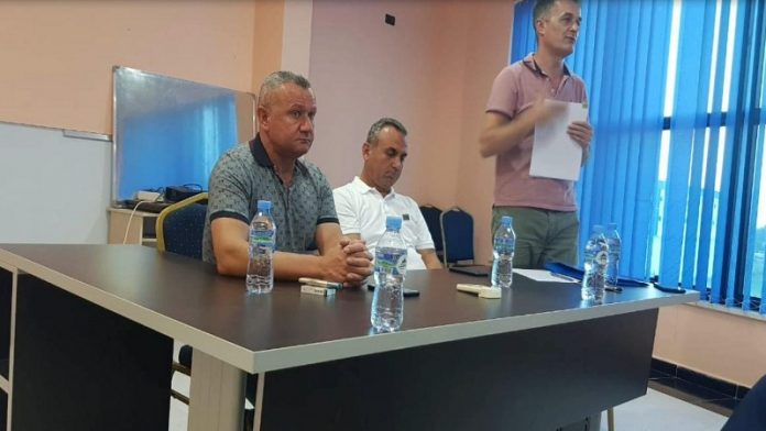 I ARRESTUAR NË ZVICËR PËR TRAFIK DROGE/ Rezeart Tusha, kandidat në Durrës, në listën e PD