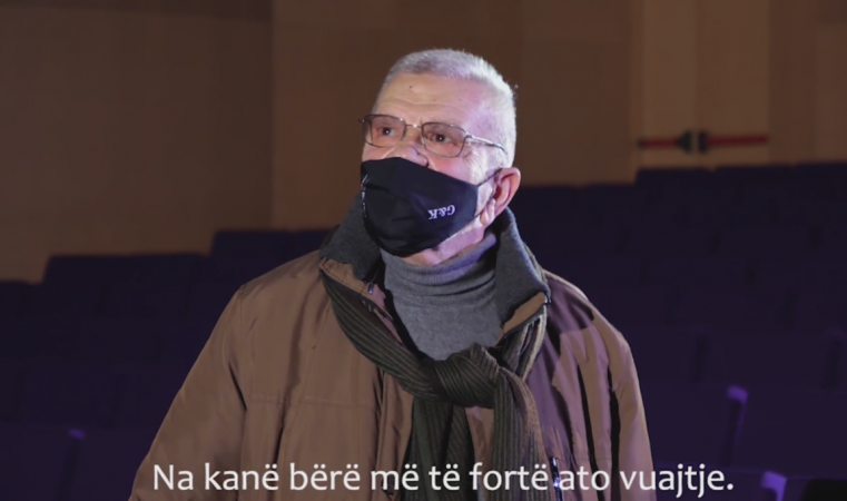 “ÇFARË ÇUDIRASH NDODHIN NË KËTË BOTË”/ Robert Ndrenika iu përgjigjet kritikëve për spotin e fushatës së PS