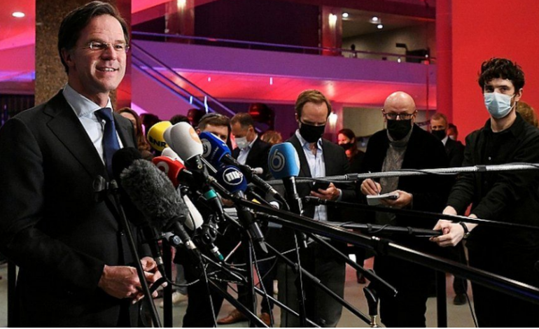 ZGJEDHJET NË HOLANDË/ Kryeministri Rutte fiton mandatin e katërt