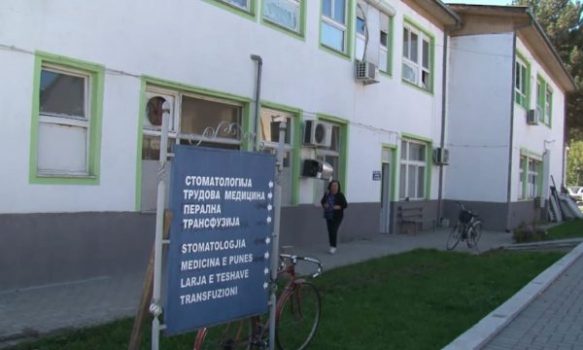 NGJARJE HORROR/ Nënës së re nga Dibra e Madhe i heqin tre organe pas lindjes, shkarkohet drejtori i Spitalit