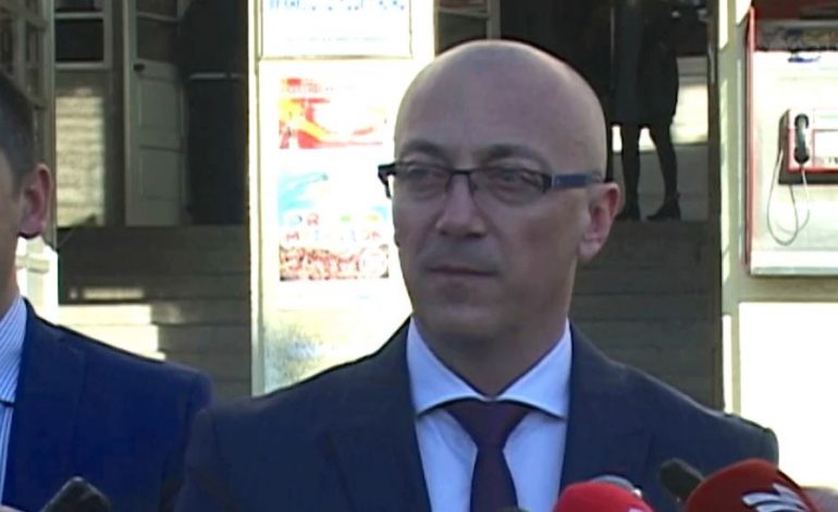 NJOFTIMI/ Lista Serbe sfidon në Gjykatën Kushtetuese zgjedhjen e qeverisë së Kosovës