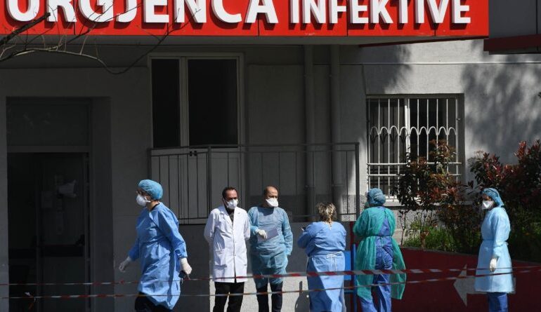 DALIN SHIFRAT E COVID/ Ulet numri i INFEKTIMEVE të reja, rritet i VAKSINIMEVE. Humbin jetën 16 qytetarë