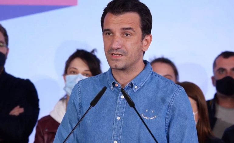 “RËNIA E LSI/ Veliaj: U reduktua thela e kokoshit, PD na ndihmoi ta përgjysmojmë
