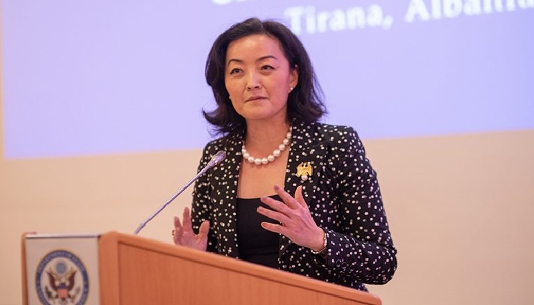 28 KANDIDATËT E KUALIFIKUAR NË BKH/ Yuri Kim: Reforma në Drejtësi po ecën edhe pse “djemtë e këqij” nuk e duan