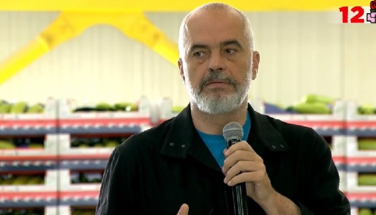 TAKIM ME FERMERË NË BERAT/ Rama: Në zonën e fshatit s’duhet të aplikohet ora 08:00. Jeta e natës është problemi