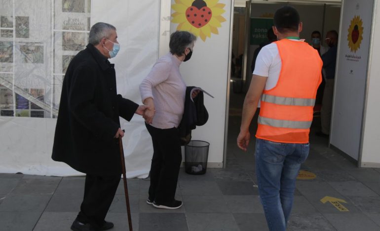 DALIN SHIFRAT/ Sot mbi 17 mijë vaksinime në Shqipëri, ja sa është TOTALI që prej nisjes së procesit