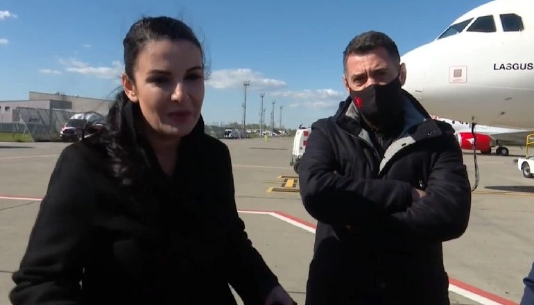 ULJA E AVIONIT NË RINAS/ Balluku: Vaksinat erdhën 1 ditë me vonesë për shkak të çmendurive