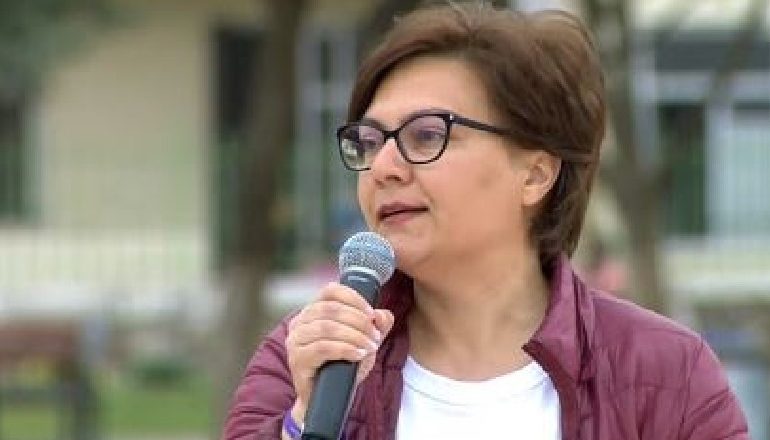 “DREJTËSIA ËSHTË THEMELI…”/ Kandidatja për Elbasanin, Albana Hana: Mandati i tretë i PS, për të përfunduar reformat e nisura