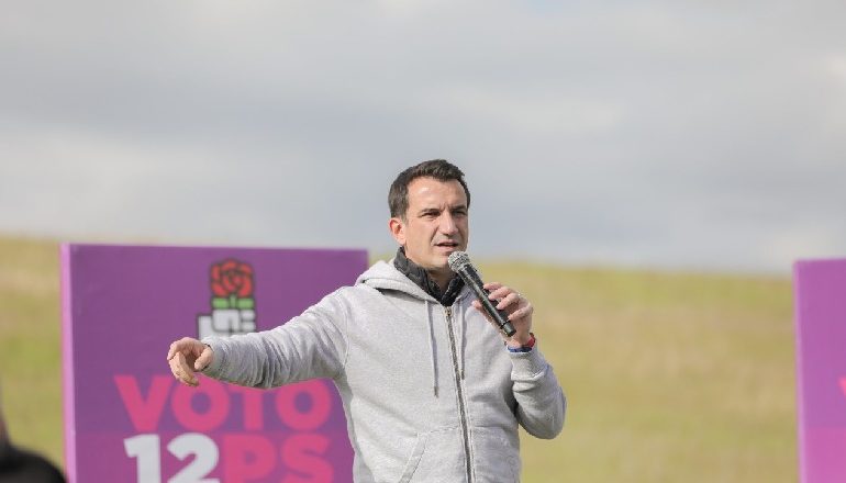 TAKIM ME BANORËT NË ZALL-HERR/ Veliaj: Zgjidhni atë që nuk na la vetëm në kohë tërmeti dhe pandemie