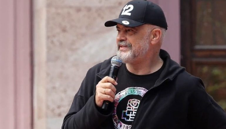 “PATRONAZHISTI ËSHTË AI QË ANGAZHOHET…”/ Rama: E përdorët si fjalë për të krijuar idenë e gogolit që lëviz nëpër Tiranë