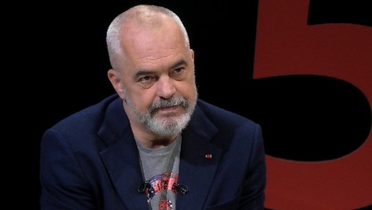 I KENI KËRKUAR FALJE METËS? Rama: Unë jam qenie e veçantë, nuk i përkas kategorisë që çdo gjë e shikojnë të lidhur me zorrën dhe…