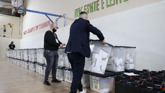 ZGJEDHJET/ Në Qarkun Fier numërohen 70.6% të votave. PS vijon avantazhin duke lënë pas PD dhe LSI